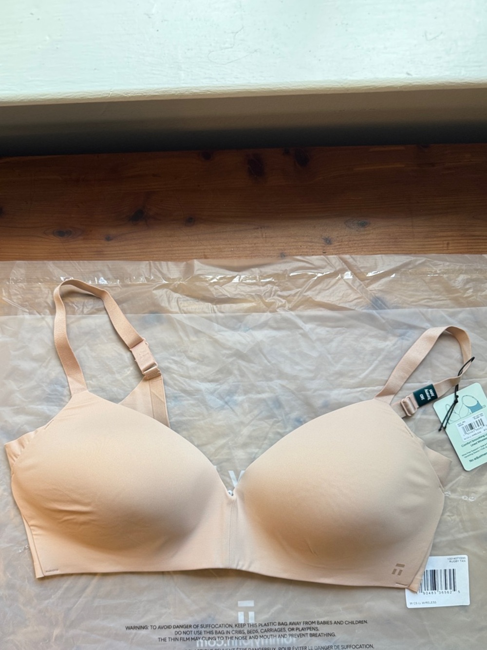 Tommy John Comfort Smoothing Lightly Lined Wireless Bra